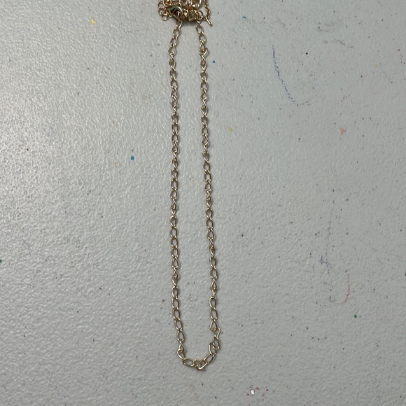 universal thread necklace stack - Picture 2 of 4